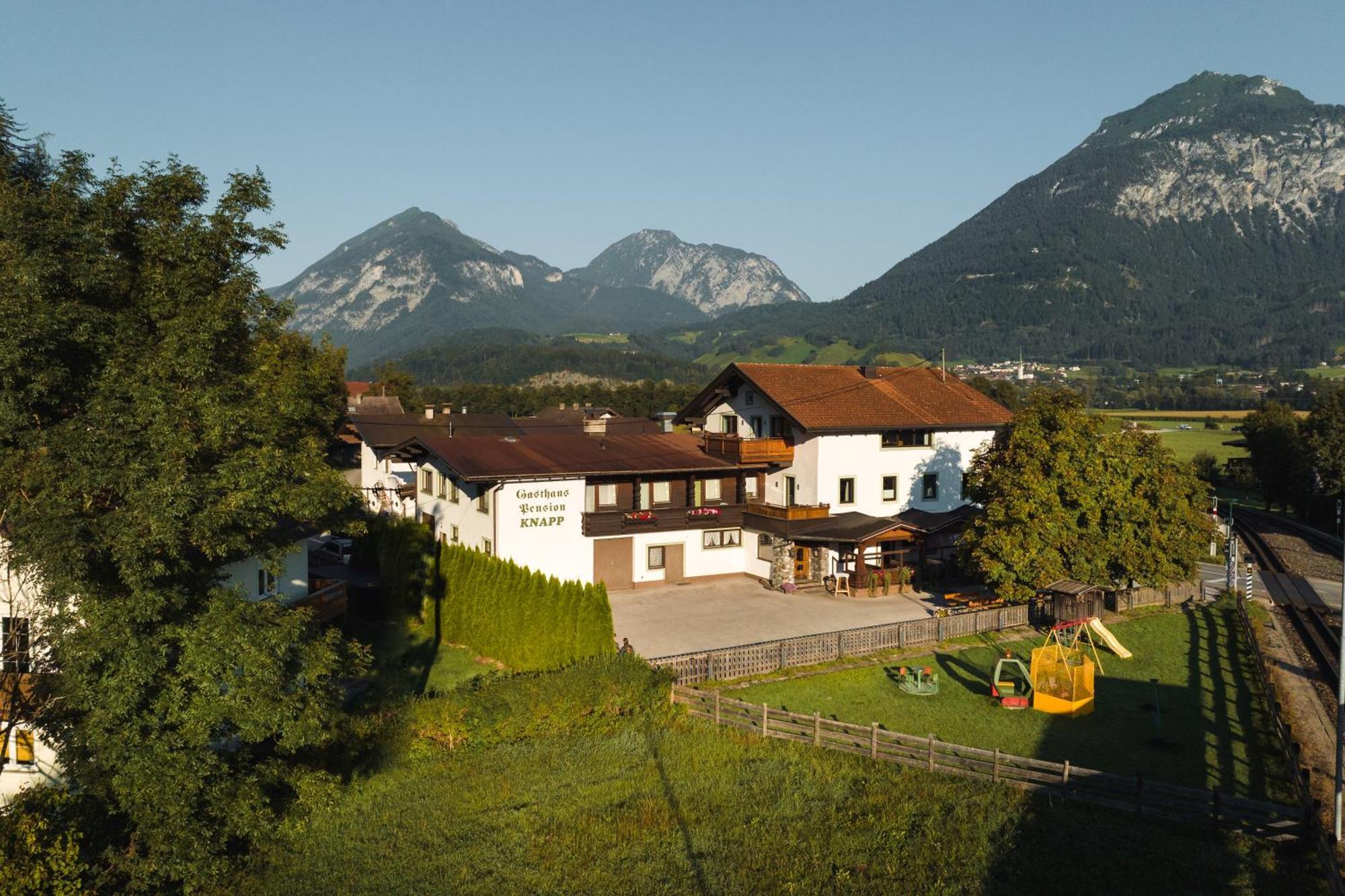 Gasthof Pension Knapp Strass im Zillertal Exterior photo